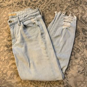 Joe’s Jeans - The Smith MidRise Straight Leg Crop